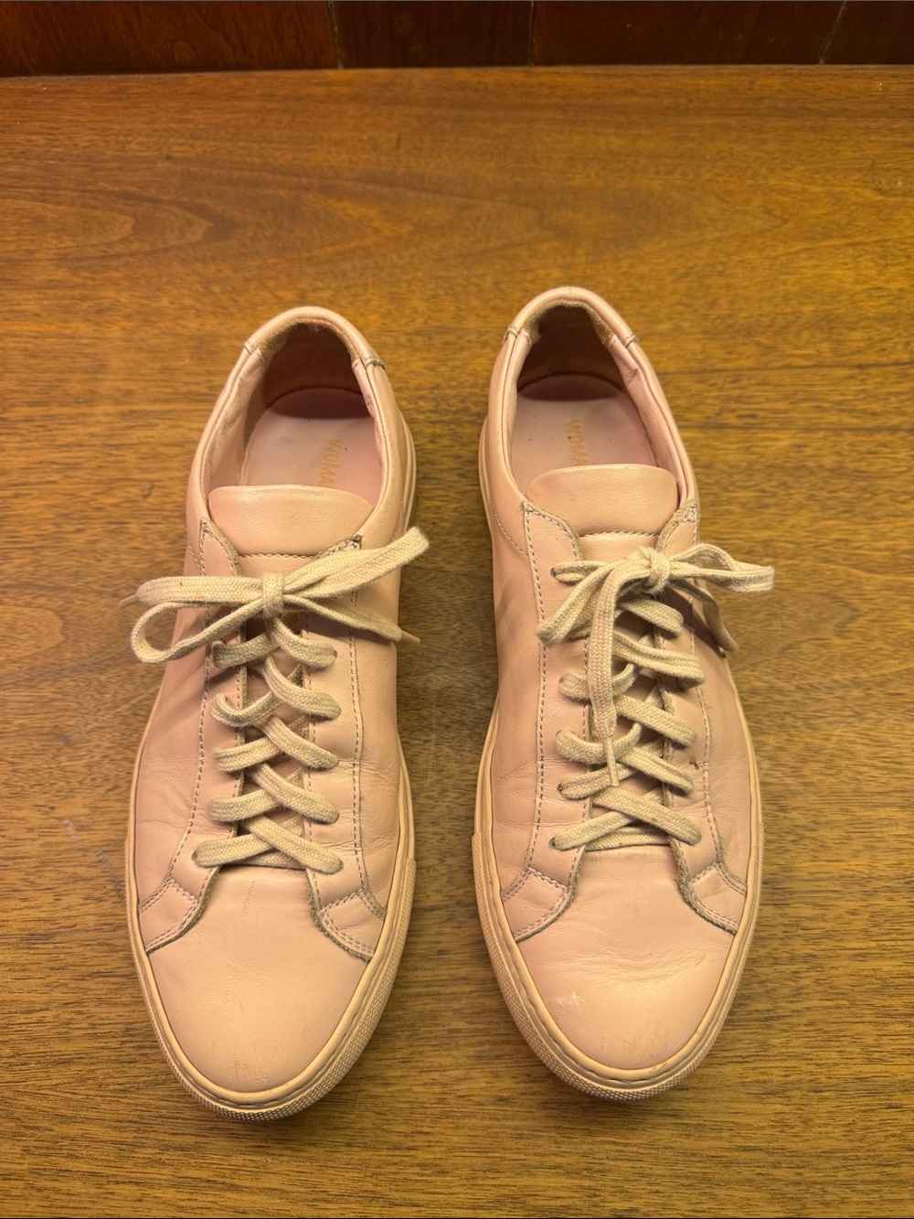 Common Projects Women’s Blush Pink Leather Low-Top Sneakers